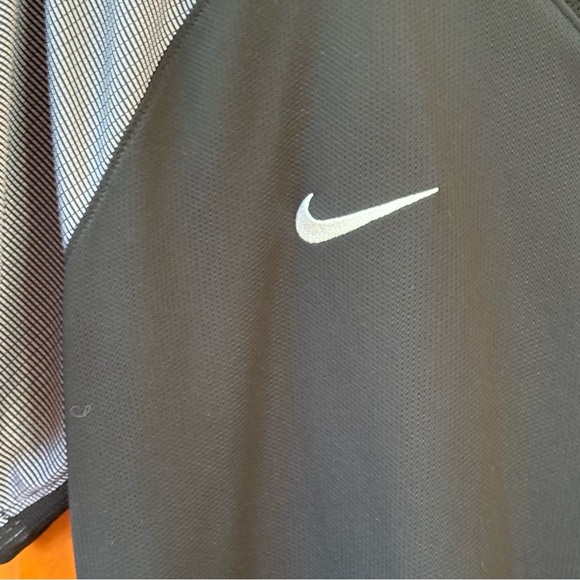 Authentic Nike Soccer Black Top XL - Picture 3 of 10